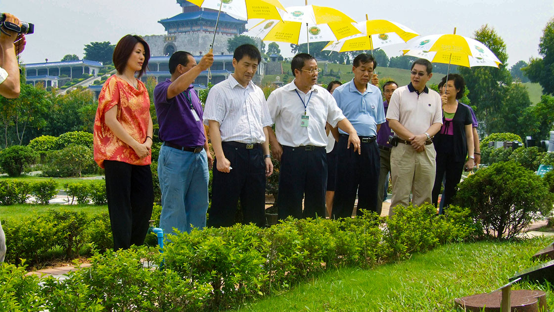 1李波副司长参观艺术卧碑1120.jpg