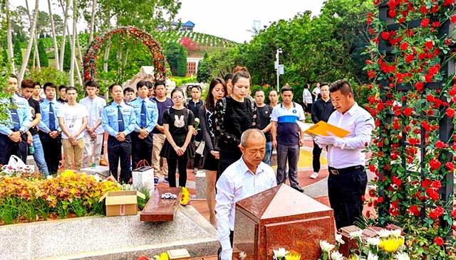 专业礼仪-落葬仪式.jpg